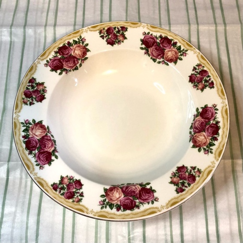 Vintage Farberware Sydney Roses Ceramic Soup Bowl White